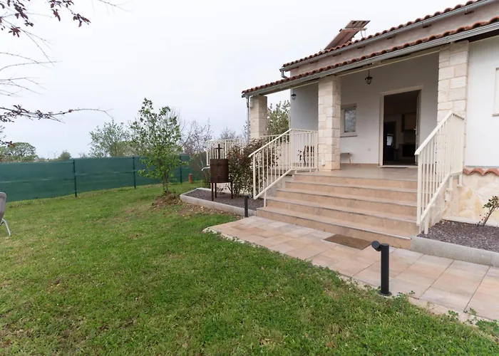 Holiday home House With A Parking Space - 21976 *